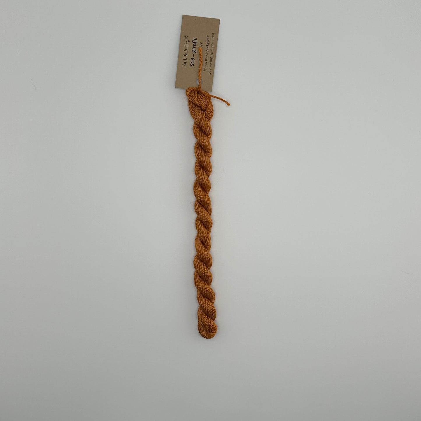 Silk & Ivory - 203 Giraffe